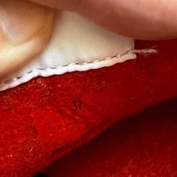 Retro Runner Sneakers - Picture 9 of 10